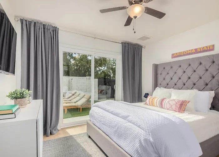 Stylish 3br Pool Getaway Asu & Park Holiday home